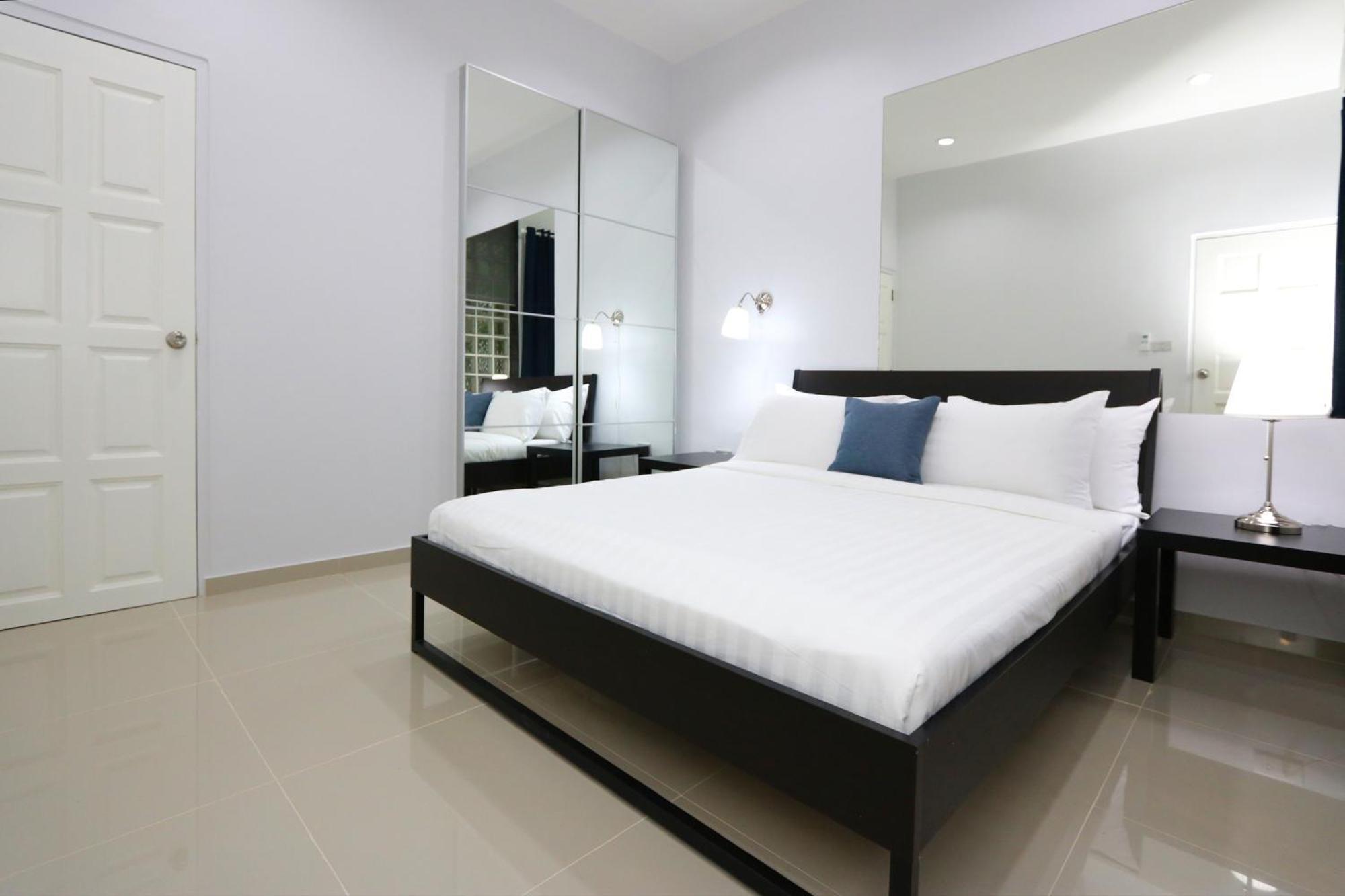 Tortuga Villas Pattaya Room photo